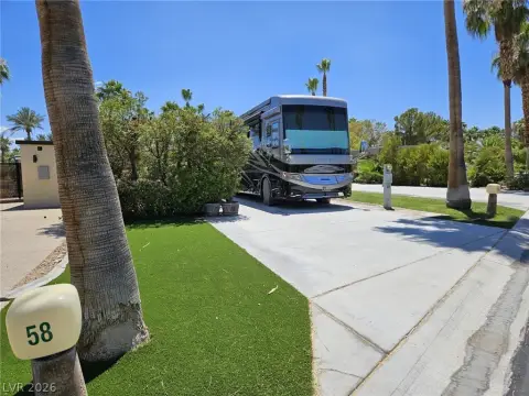 Motorcoach RV Resort Site