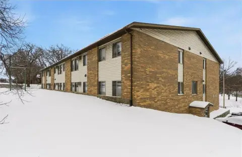 Renovated St. Cloud Multifamily Complex