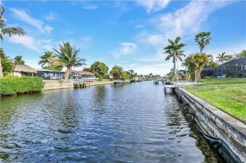 Waterfront Land in Cape Coral
