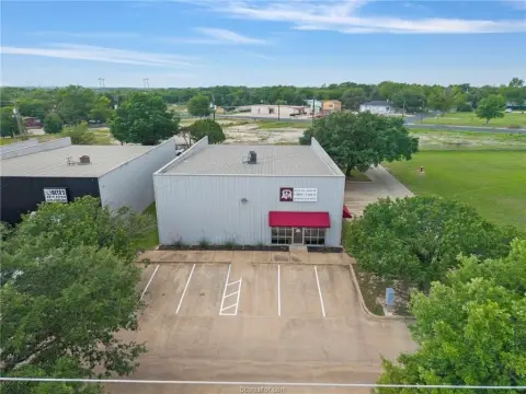 Mixed-Use Commercial Property in Bryan