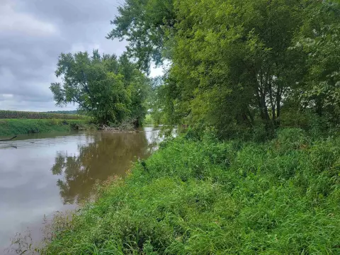 River-Access Hunting Land
