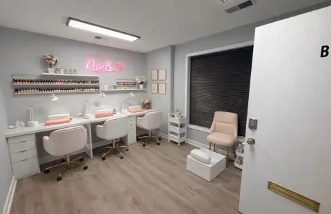 Renovated Office Suite in Lexington