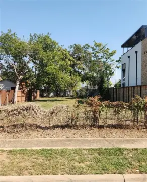 Vacant Lot in Trinity Groves