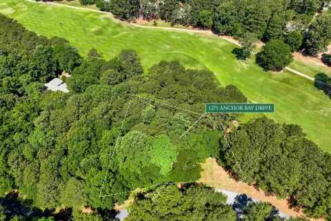 Golf Course Lot in Greensboro