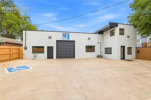 Industrial Warehouse with Fenced Yard
