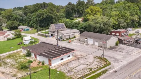 Multi-Building Flex Property