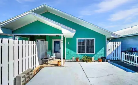 Beach Proximity Duplex, No HOA