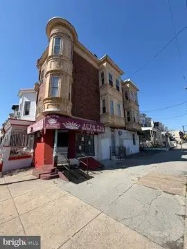 Mixed-Use Building in Philadelphia