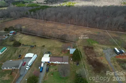 Olin, NC Acreage with RV