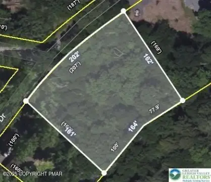 Spacious Lot in Quiet Community