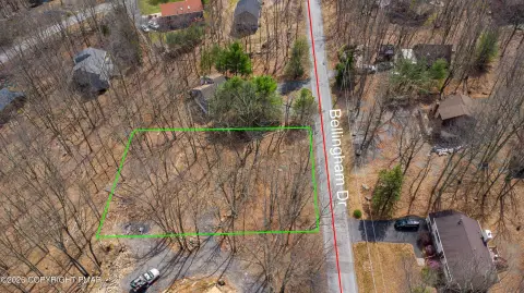 Buildable Lot in Saw Creek