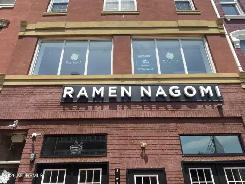 Second-Floor Retail or Office Space