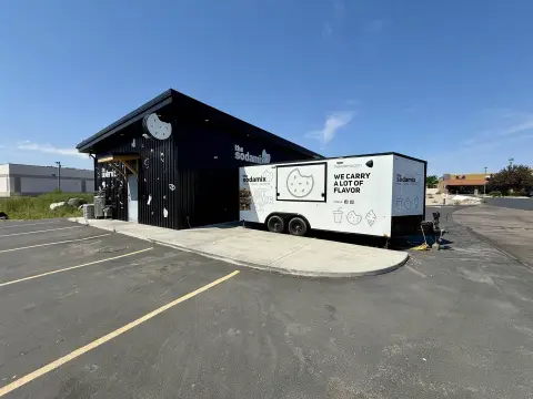 Turnkey Soda and Cookie Shop