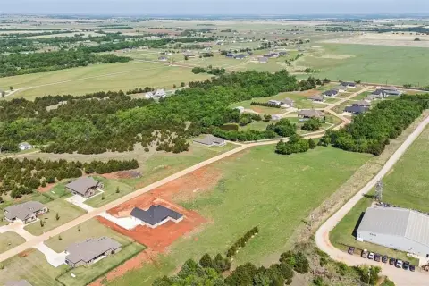 Guthrie, OK Acreage Homesite
