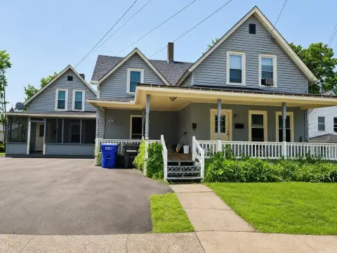 Triplex with Covered Front Porch