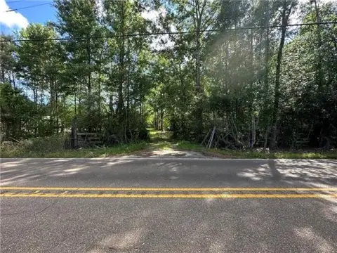 Residential Land in Pearl River