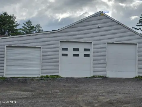 Automotive Sandblasting and Rental Property