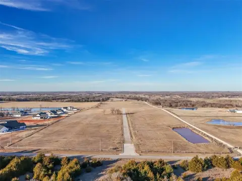 One-Acre Homesite in Shawnee, OK