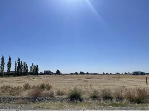 Residential Lot in Sharlyn Park