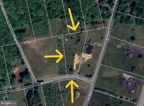 Land in Bear Creek Lakes