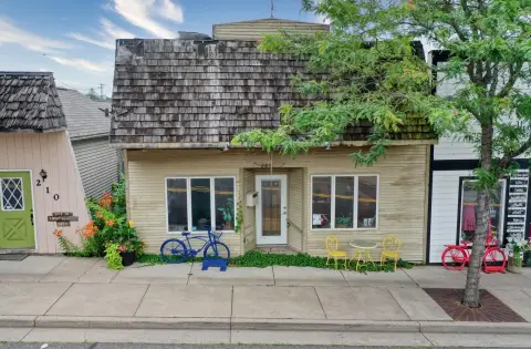 Downtown Storefront with Private Offices