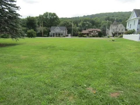 Residential Land in Troy, PA
