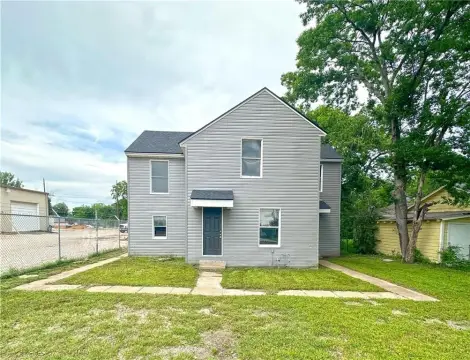 Waco Duplex Near Amenities