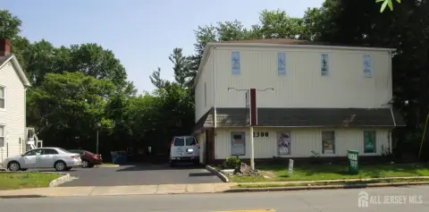 Edison Commercial Space Available