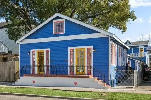 Renovated 6-Plex in Bayou St. John