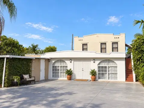 Duplex with Remodeled Kitchens