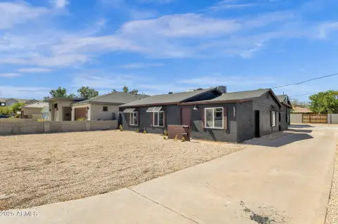Phoenix Multifamily Property with New Construction