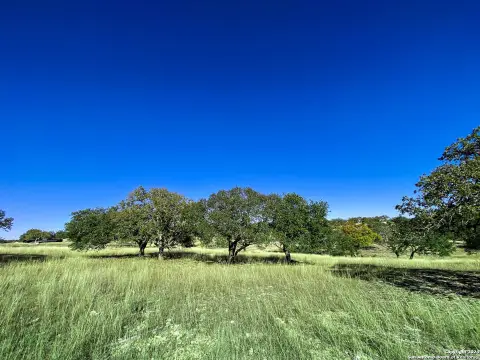 Kerrville Land with Hill Views