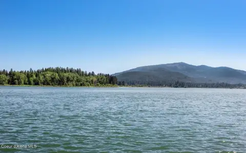 Waterfront Recreational Land Near Priest River