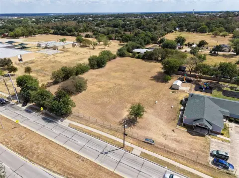 Commercial Land Near Freeways