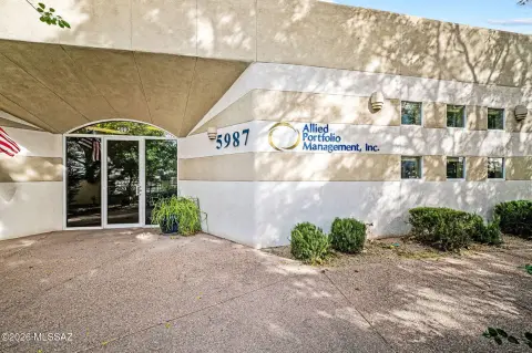 Office Unit with Road Frontage