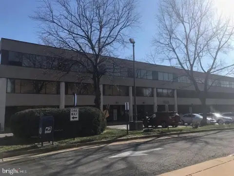 Renovated Corner Office Suite