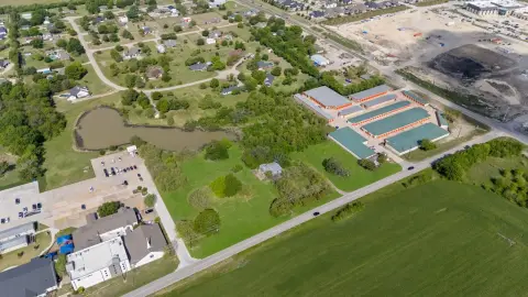 Commercial Land Near Marketplace
