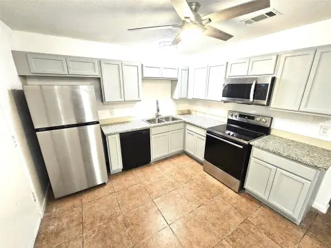 Townhome-Style Quadplex