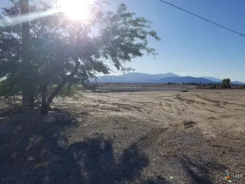 Residential Lot Near Salton Sea