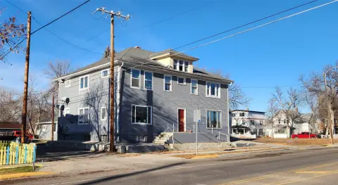 Eight-Unit Apartment Property