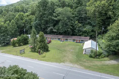 7-Room Operating Motel
