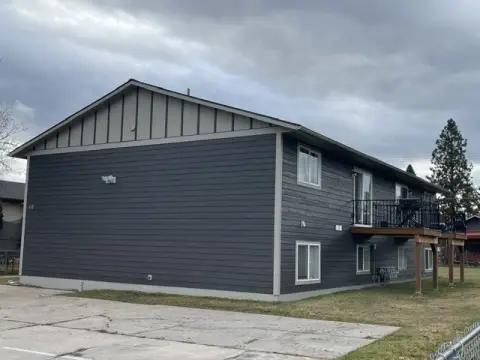 Quadplex With In-Unit Washer and Dryer