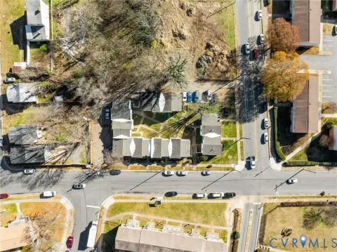 20-Unit Apartment Building