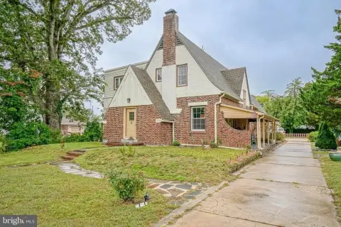 Versatile Mixed-Use Property in Vineland