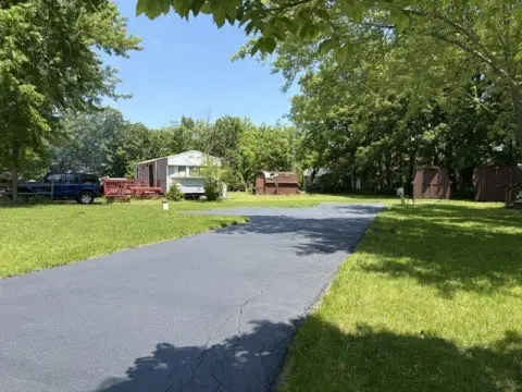 Seneca, IL Campground Lot