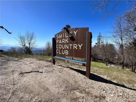 Serene Mountain Land with Views
