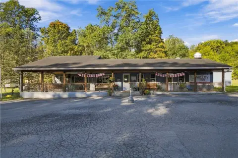 Restaurant With Event Pavilion