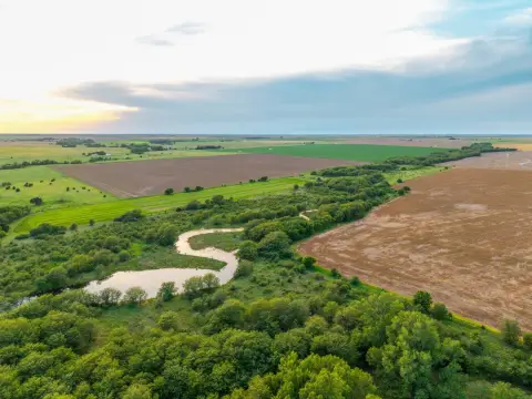 Turnkey Hunting Land with Food Plots