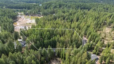 Land in Many Lakes Area