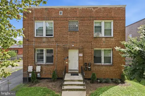 Detached Quadplex with Basement